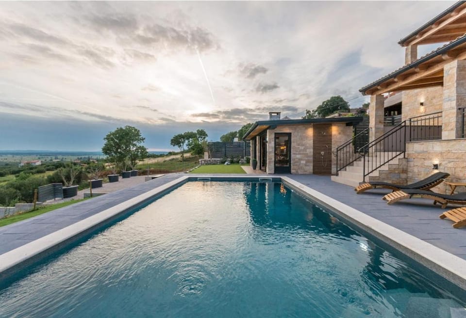 Villa La Vrana Zadar Villas Villa in Zadar County