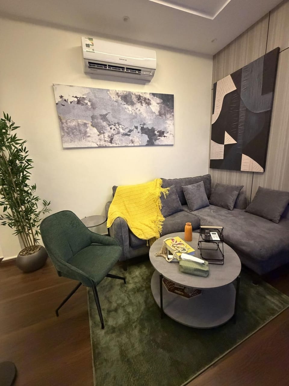Seating area