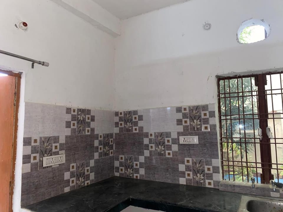 229 patel Puram Gomti Nagar Extension Vacation rental in Lucknow