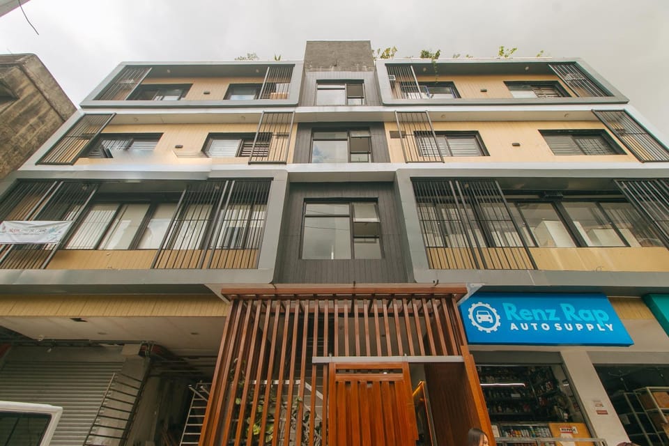 Property building, Day