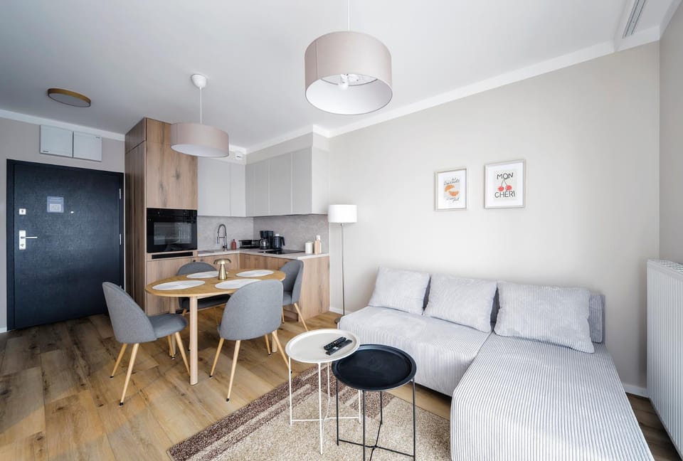 Kitchen or kitchenette, Seating area