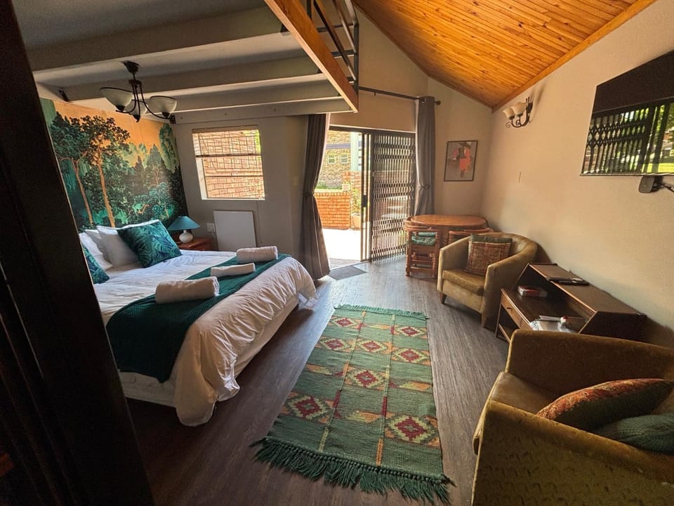 Teal Self-Catering Apartment in South Africa