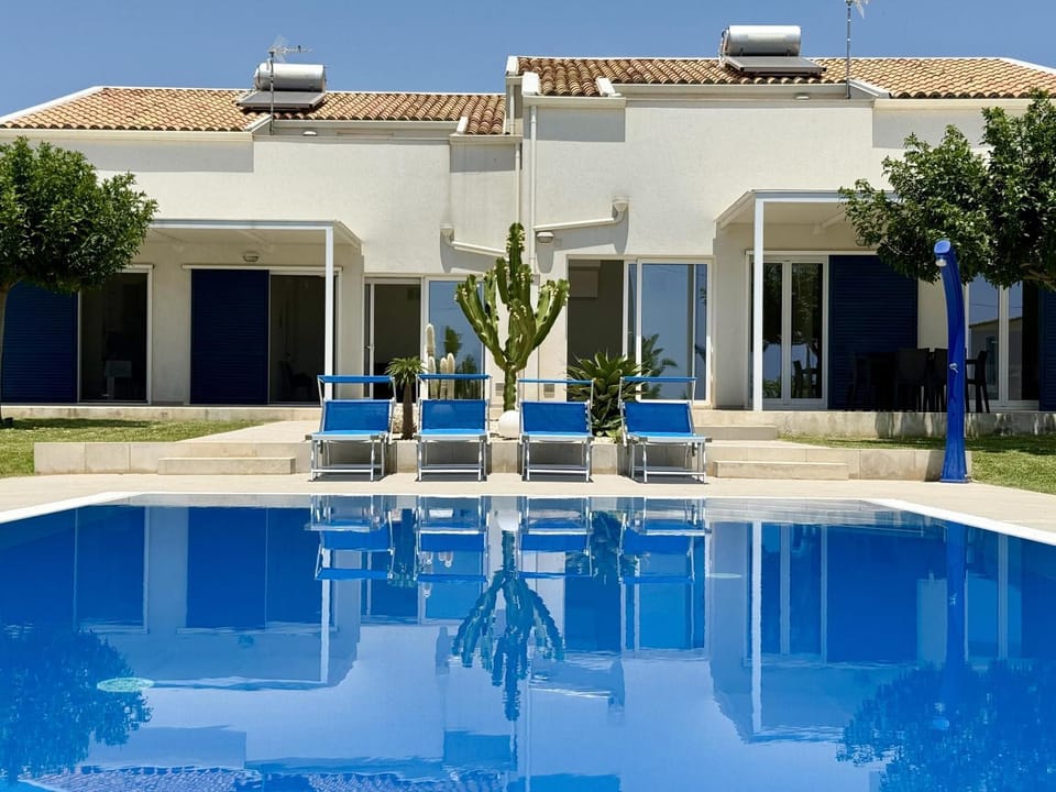 Villa Bluquiete Villa in Sicily