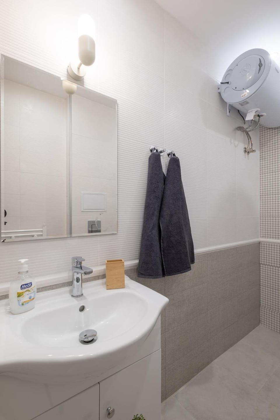 Beautiful Bright and Spacious Central Apt Apartment in Sofia