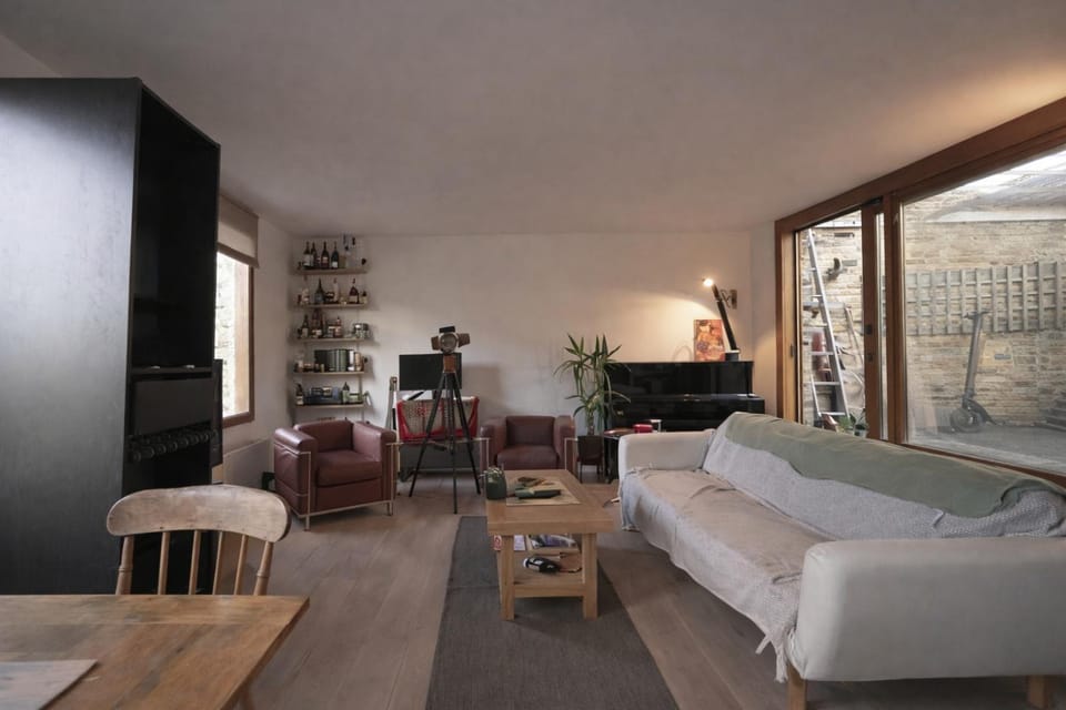 TV and multimedia, View (from property/room), Living room, Photo of the whole room, Decorative detail, Seating area