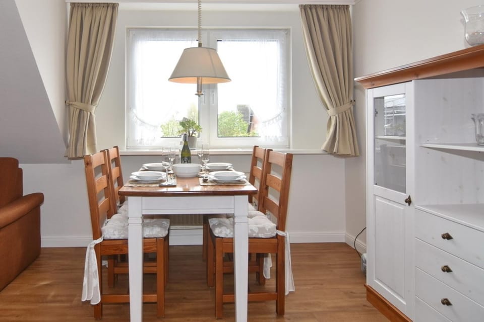 Haus Szameit, Whg 1 Apartment in Westerland