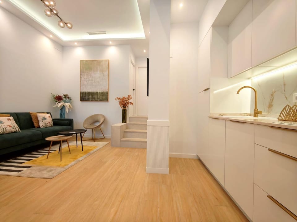 Cavestany Suites Apartment in Seville