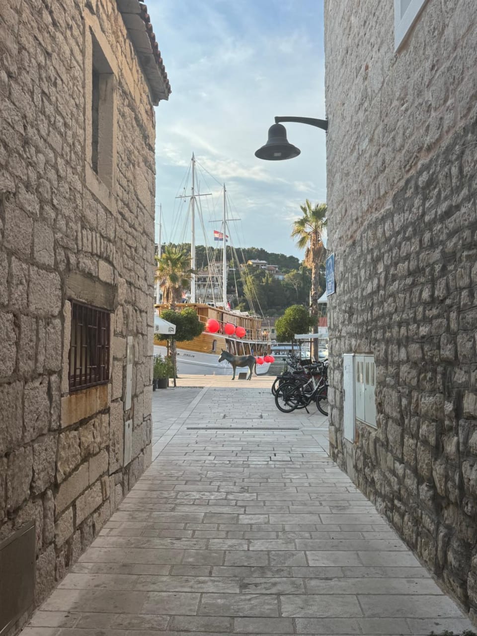 Romantic Getaway Near the Harbor Apartment in Dubrovnik-Neretva County