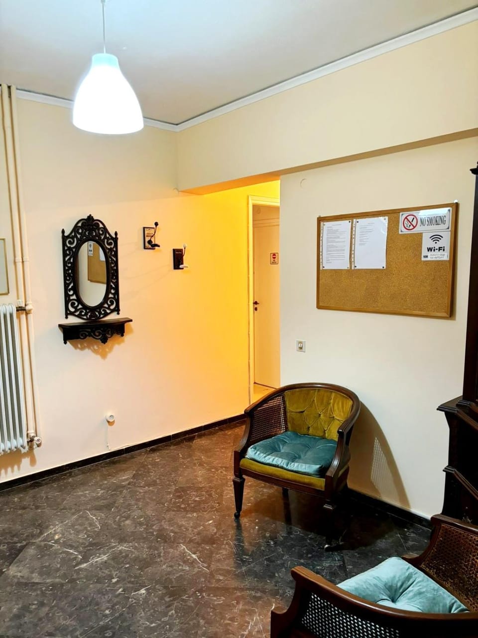 Imperial 3 Bed and Breakfast in Athens