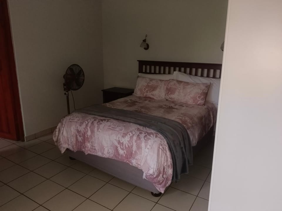 Eagles Lodge One Chalet in KwaZulu-Natal