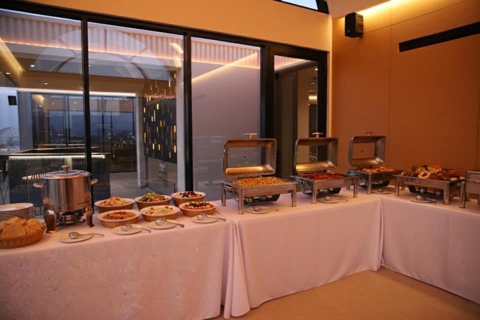 Buffet breakfast