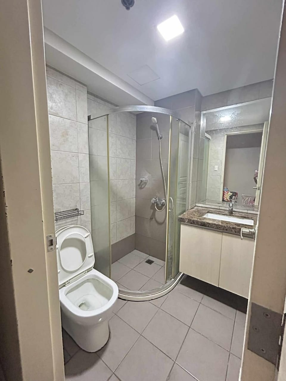 Staycation near MOA at Monarch Hotel in Pasay