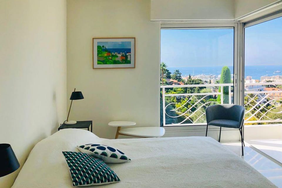 Sea view apt with-pool-Cannes festival Apartment in Cannes
