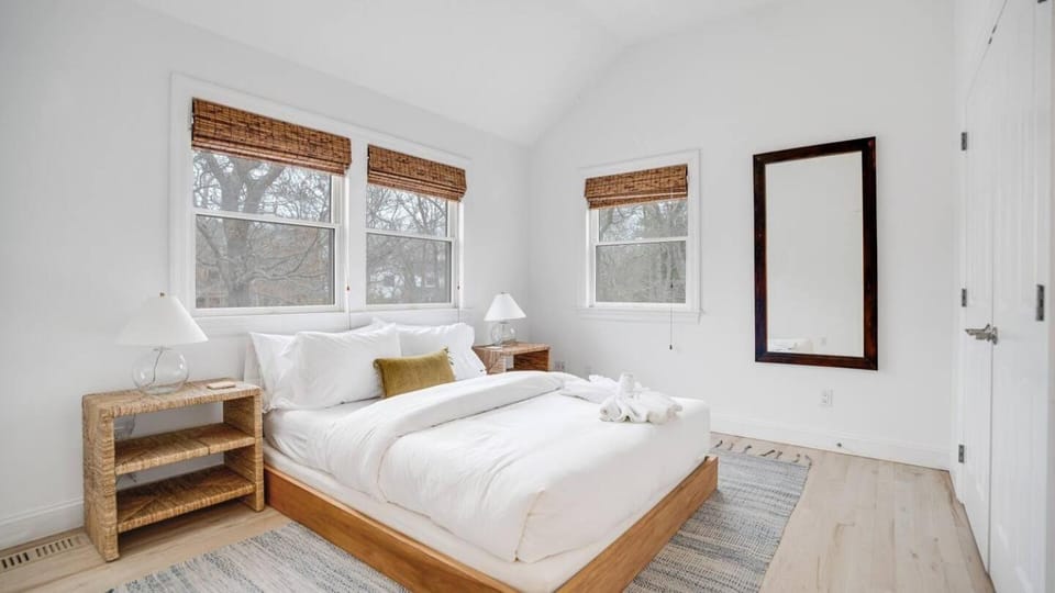 Villa Willow & Waves Apartment in East Hampton