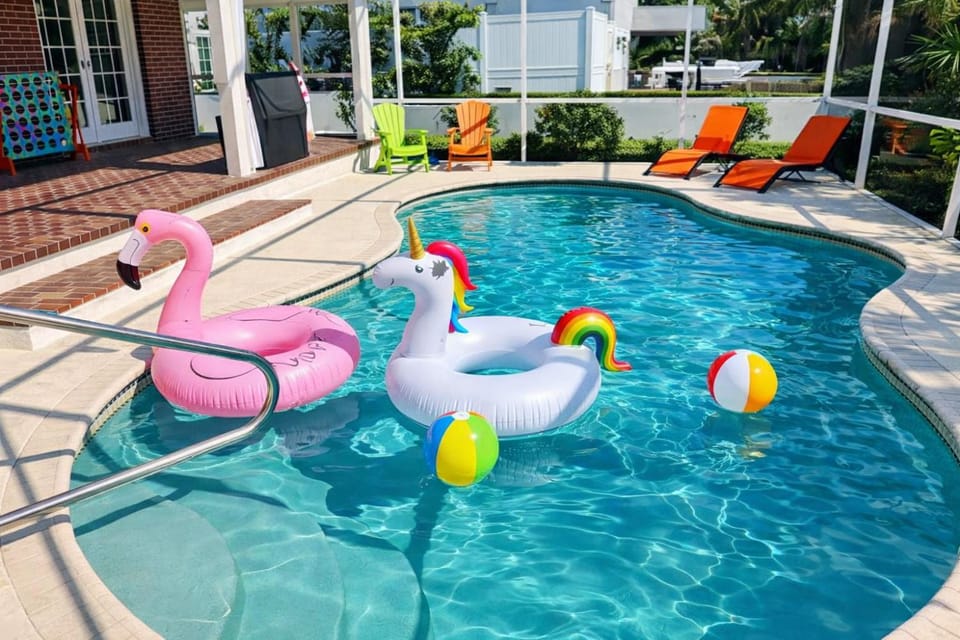 Patio, Activities, BBQ facilities, Garden, Swimming pool, sunbed