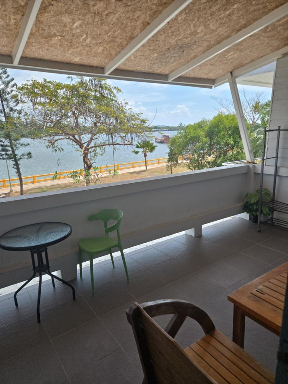 funky monkey Bed and Breakfast in Krabi Changwat