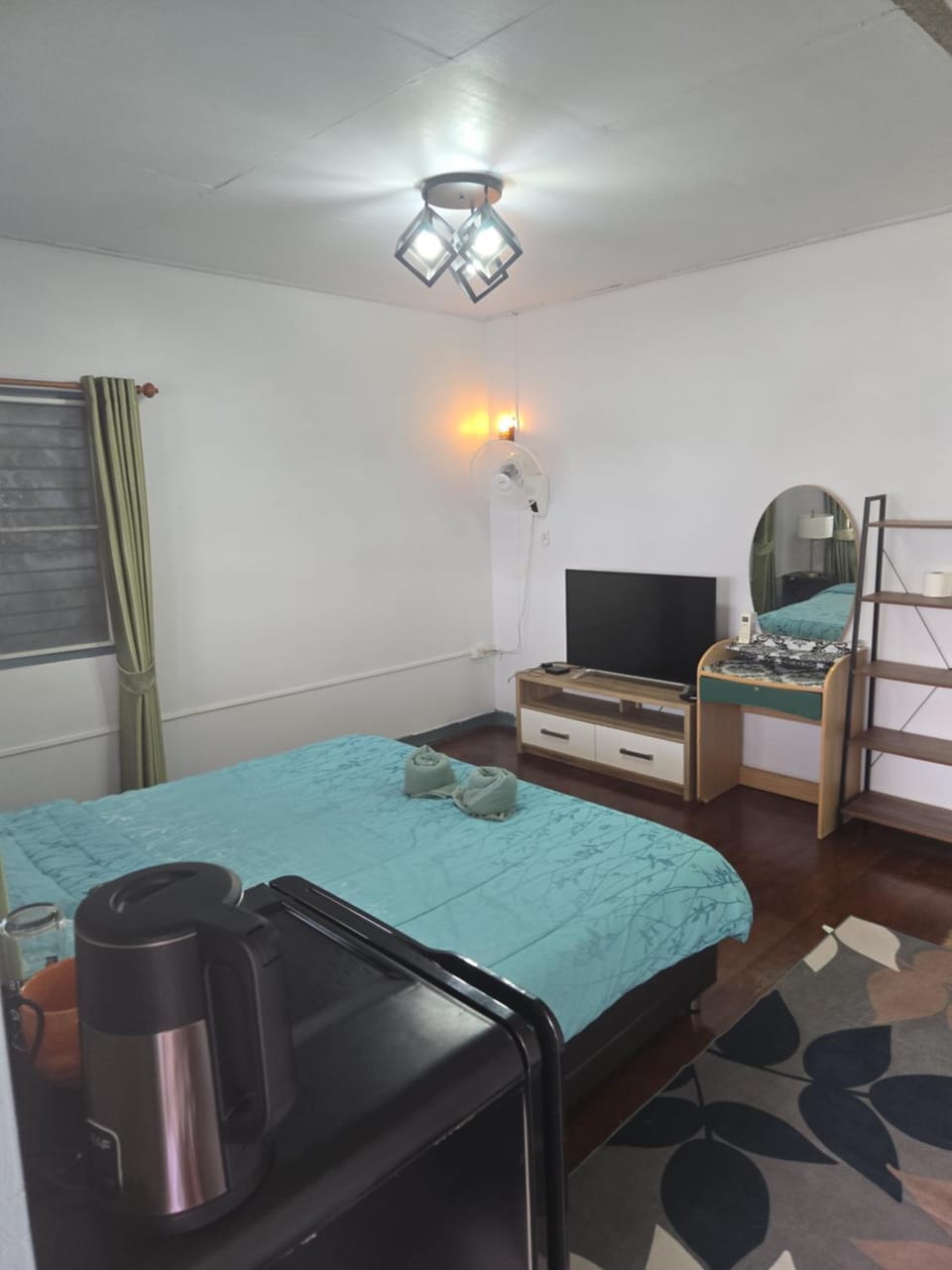 funky monkey Bed and Breakfast in Krabi Changwat