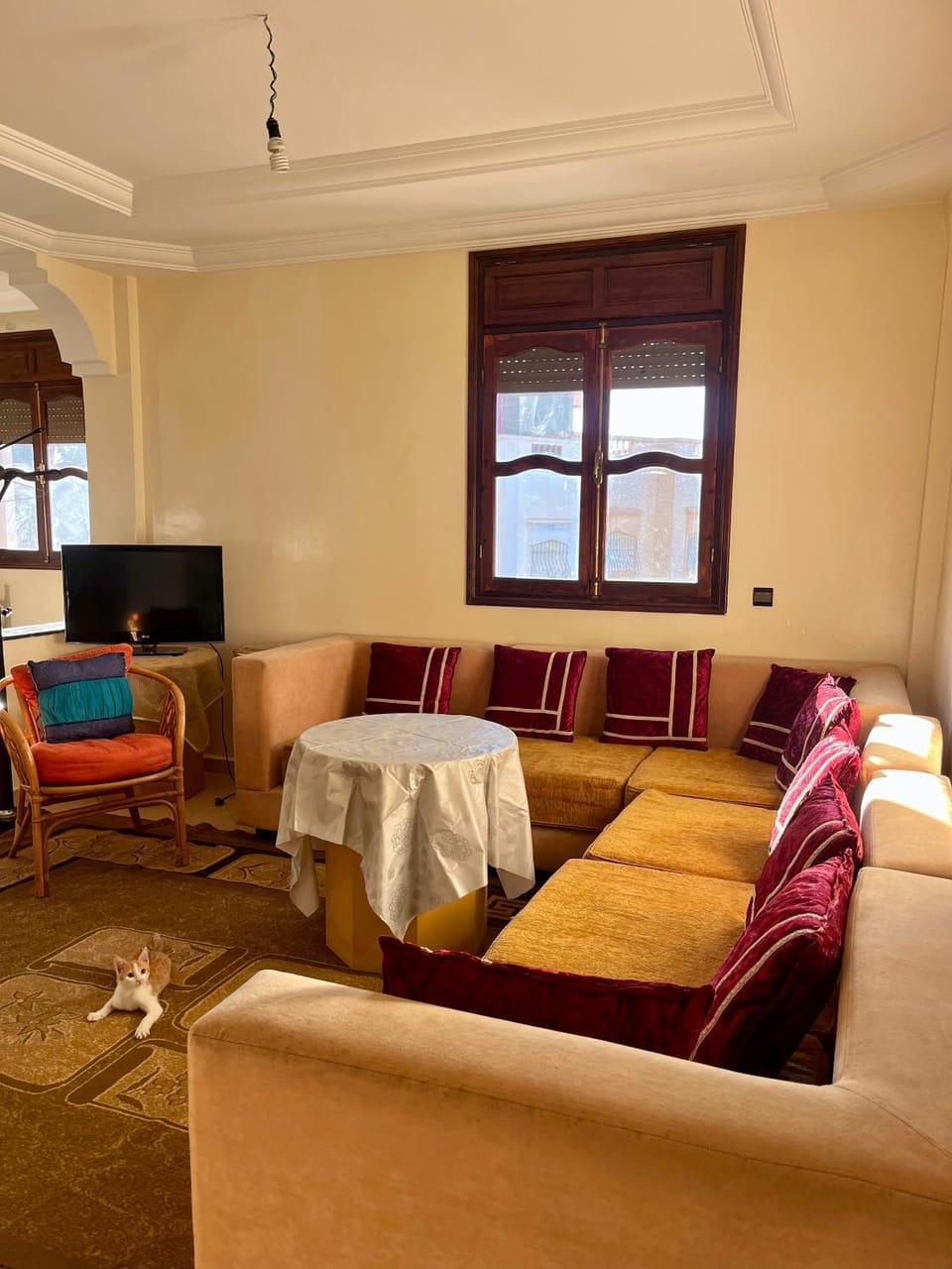 TV and multimedia, Seating area