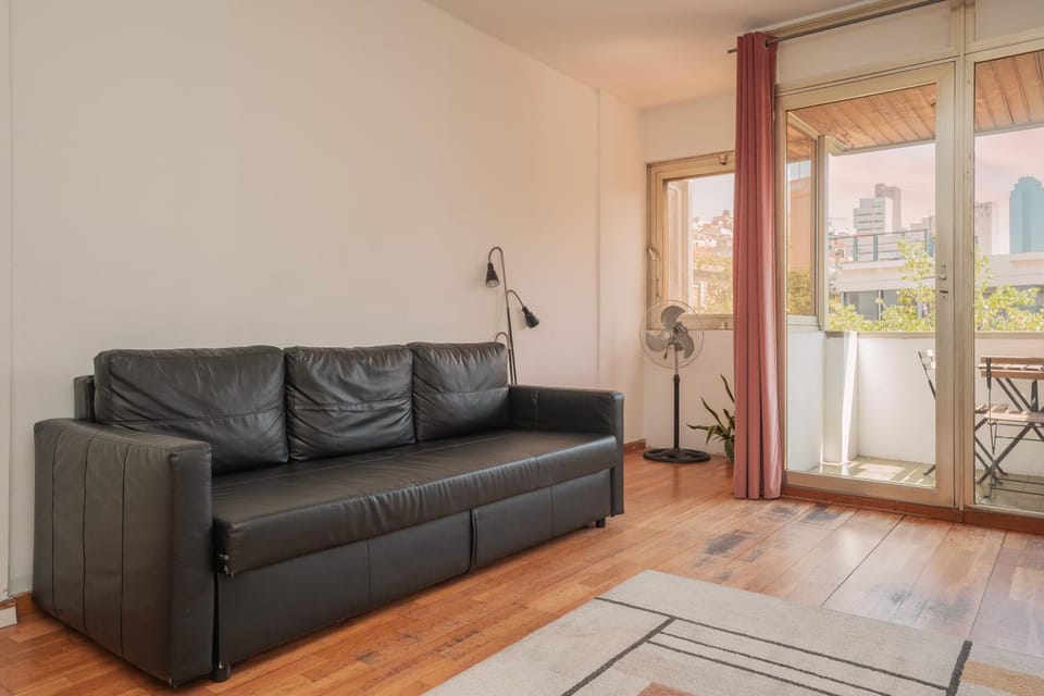 Balcony/Terrace, Living room, Seating area, City view