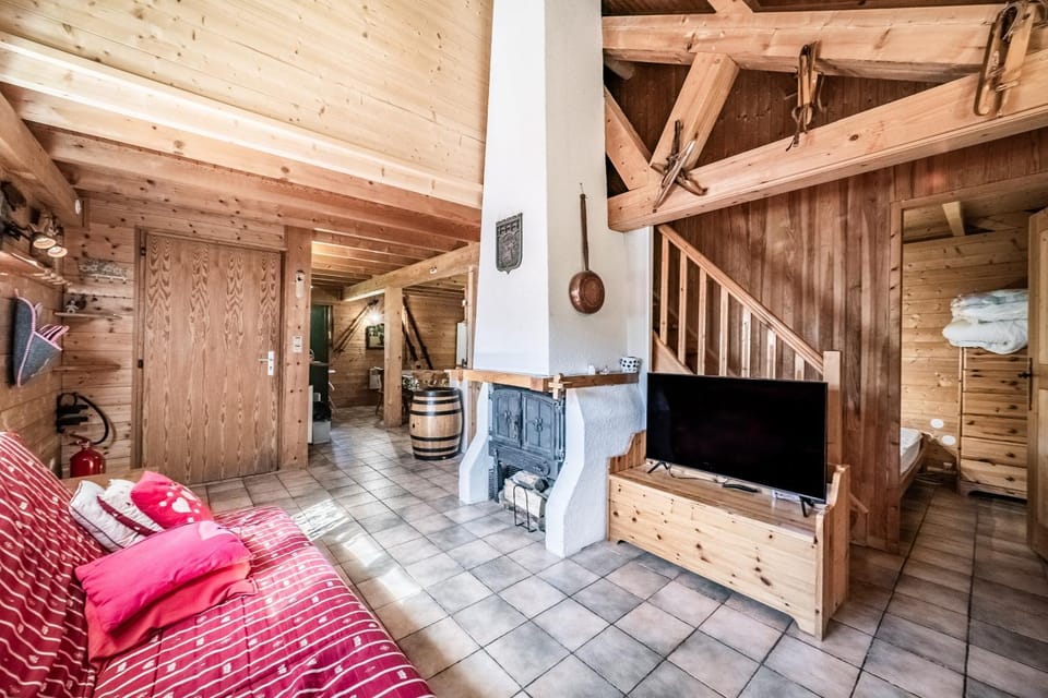 Property building, Living room