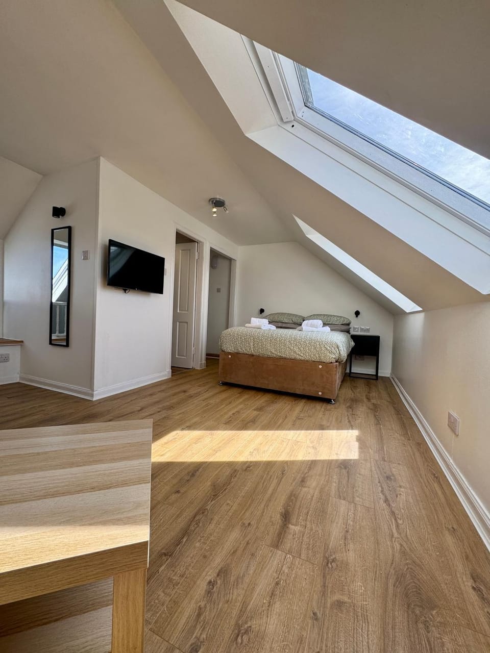 Photo of the whole room