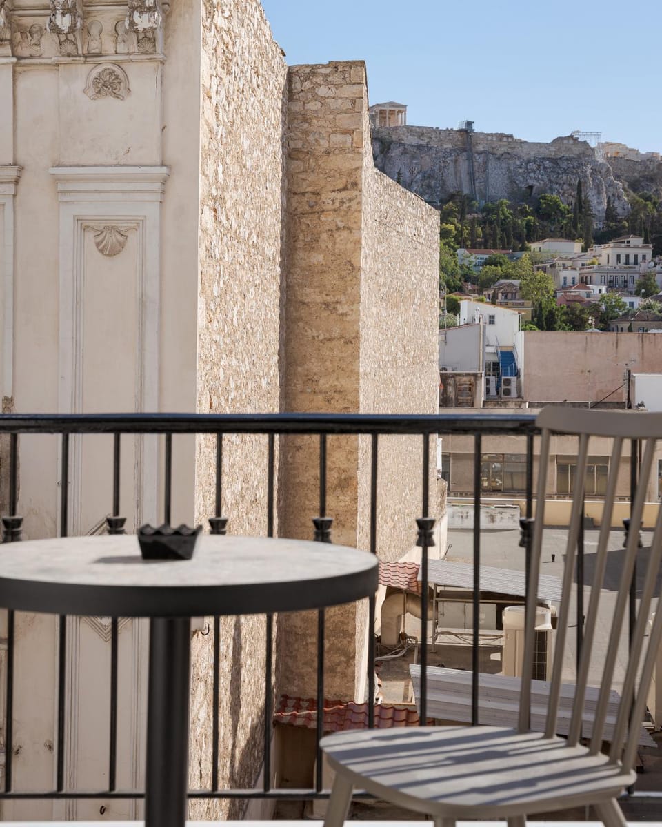 Day, View (from property/room), Balcony/Terrace, Seating area, Dining area