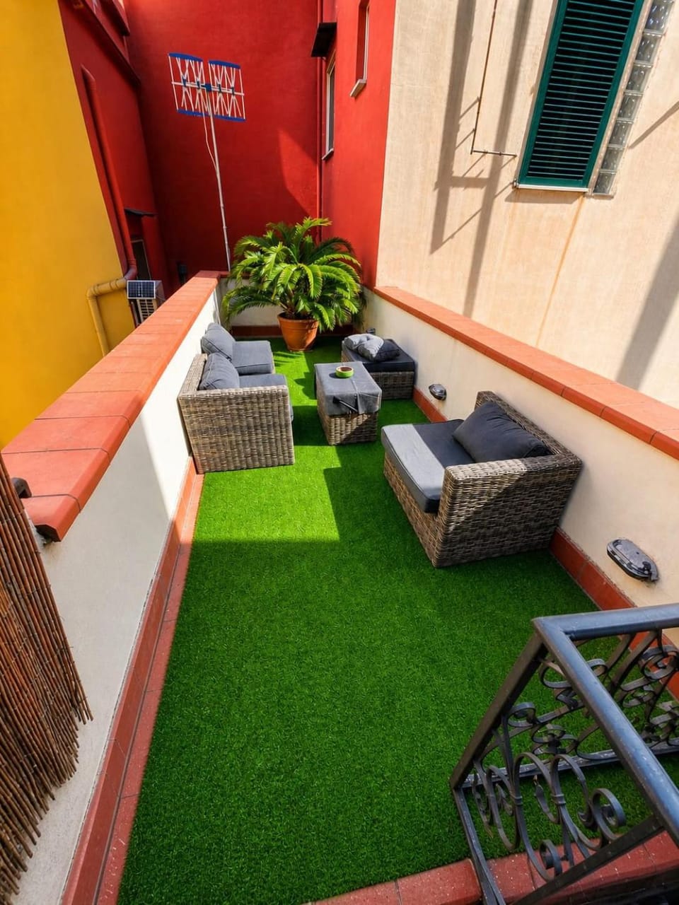 Garden, Balcony/Terrace