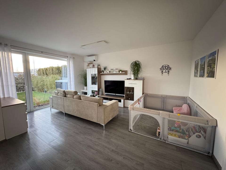 Living room, Kids's club