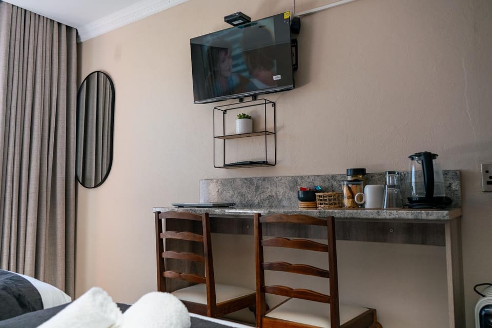 Infinity Home BnB Bed and Breakfast in Africa