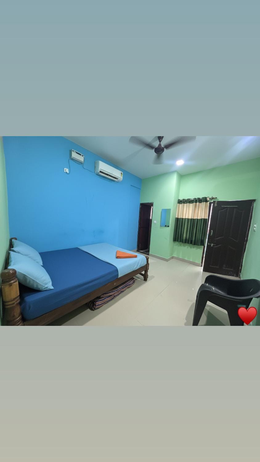 Bed, Bedroom, air conditioner