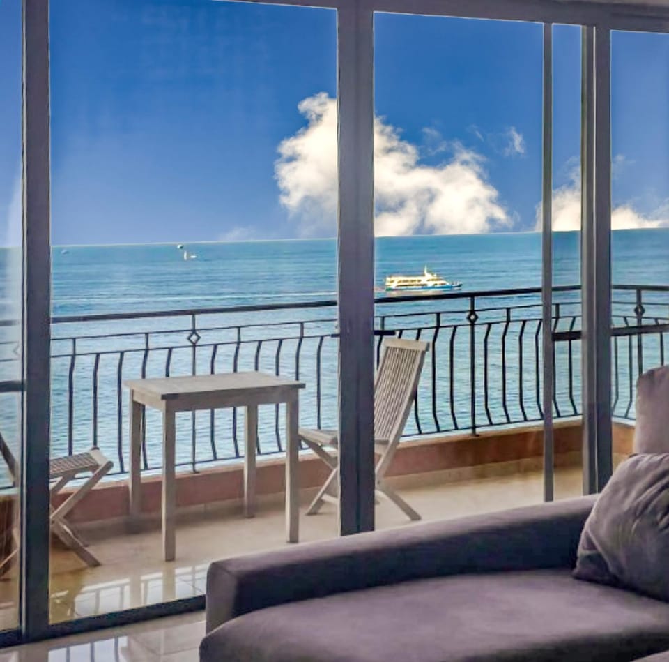 View (from property/room), Seating area, Sea view