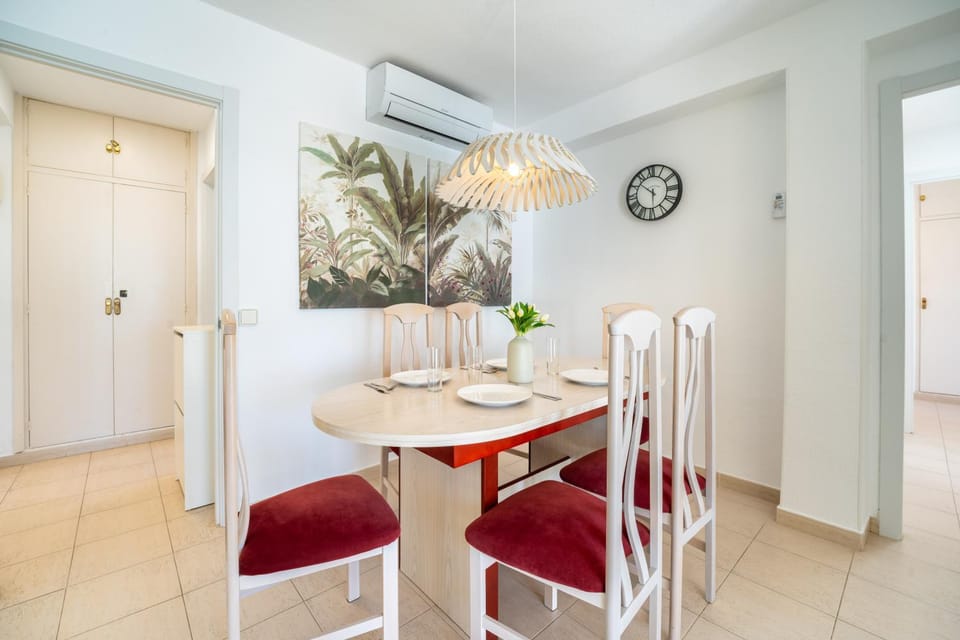 Dining area, air conditioner