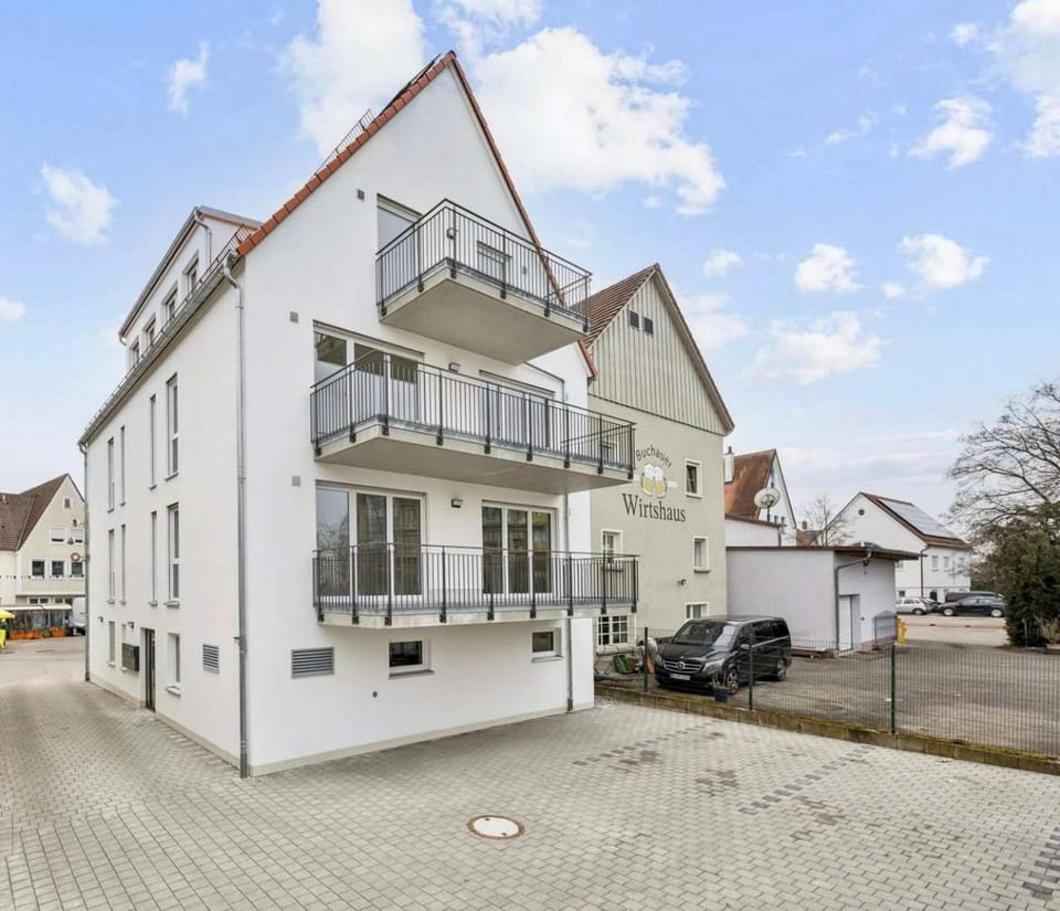 Property building, Balcony/Terrace