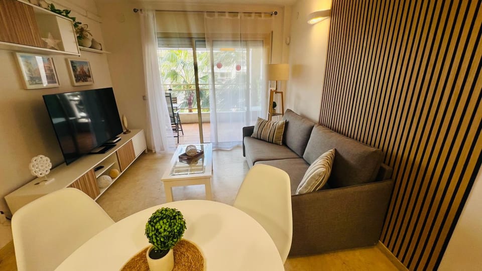 Moderno Apartamento Migelangelo Salou Apartment in Salou