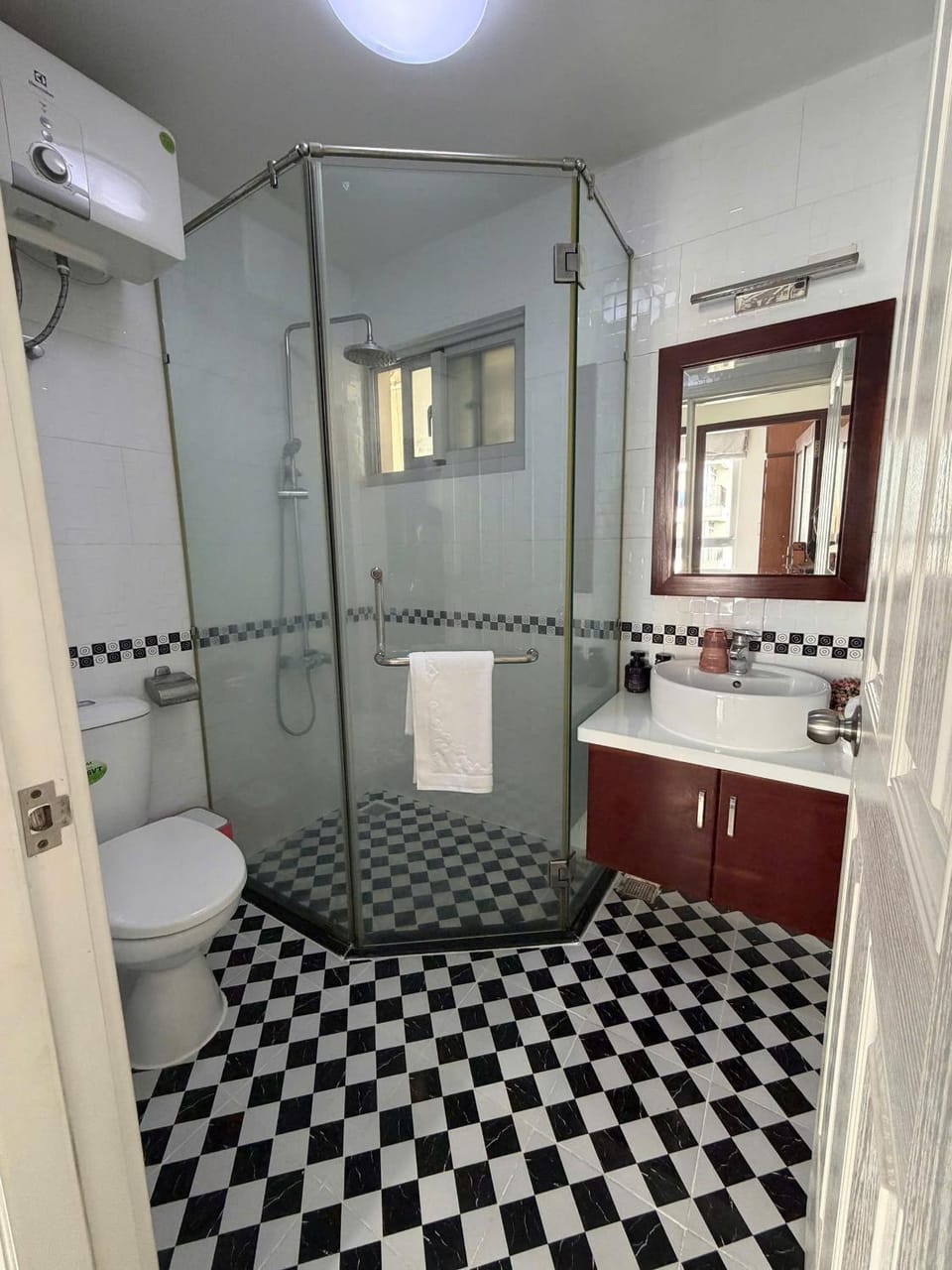 Toilet, Bathroom