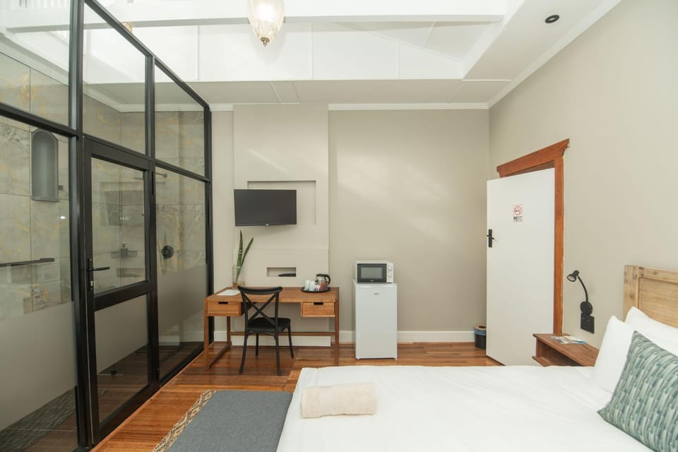The Valley Escape - Dreamers Paradise House in Port Elizabeth