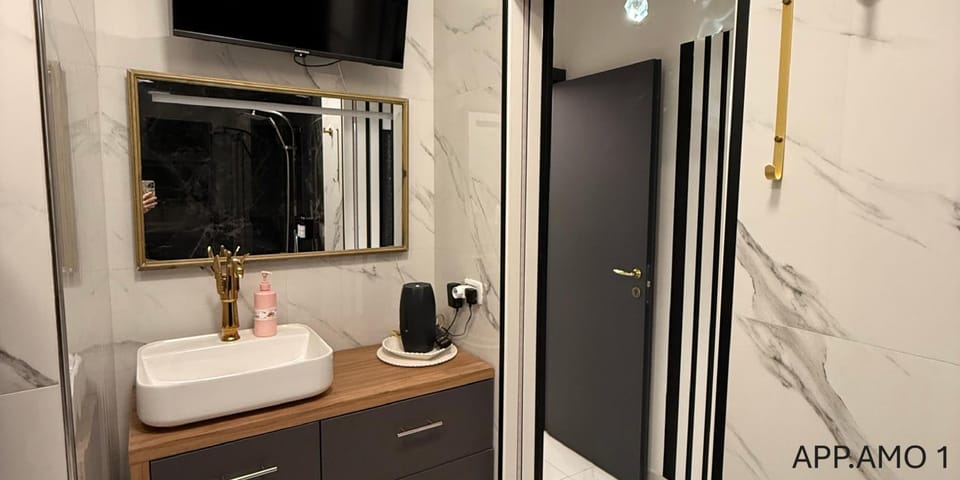 Appartamento AMO 1 Apartment in Bologna