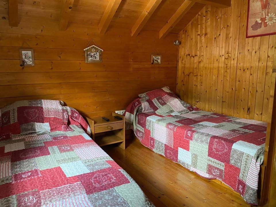Property building, Living room, Bedroom