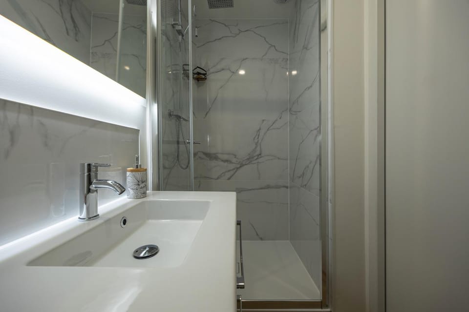 305 Chanzy - Ethnique Chic - Studio Premium - Wifi Apartment in Le Mans