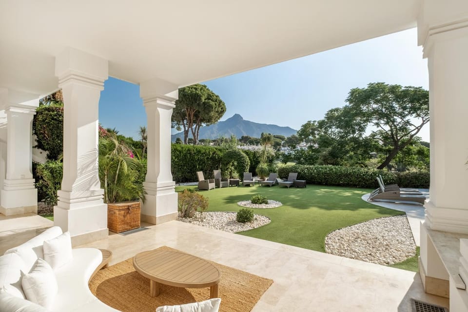 Patio, Natural landscape, Garden