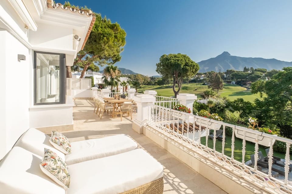 Natural landscape, Balcony/Terrace, Mountain view