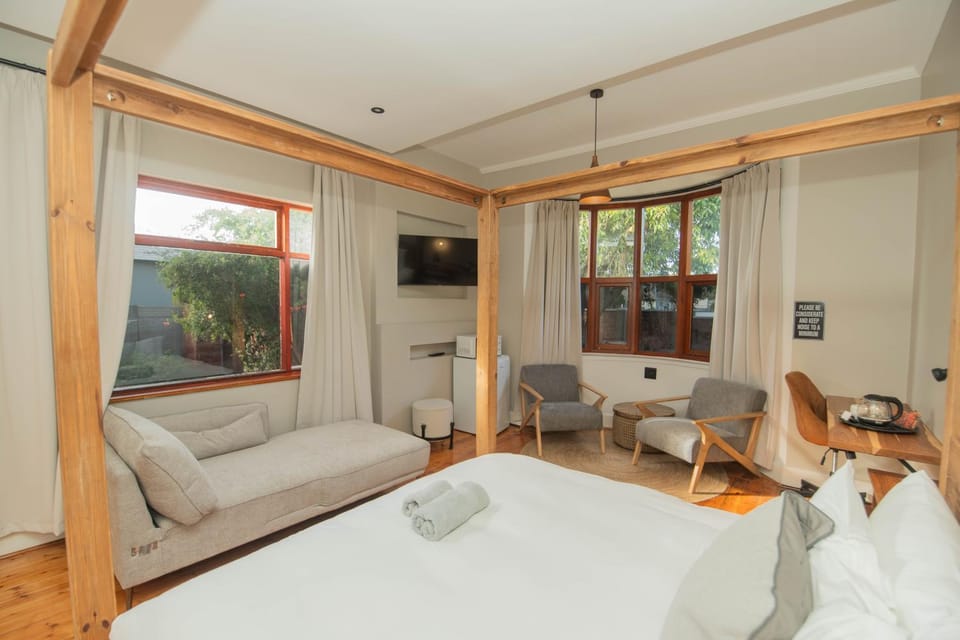 The Valley Escape - Executive Suite House in Port Elizabeth