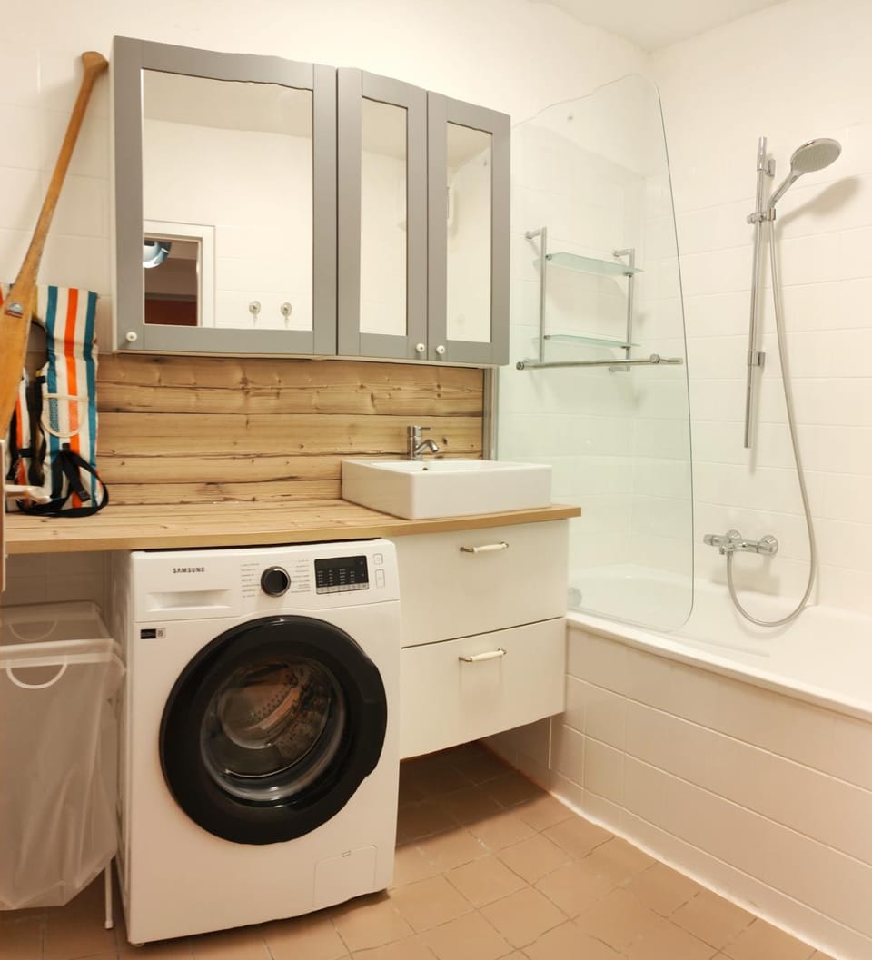 Shower, Bathroom, Bath, washing machine