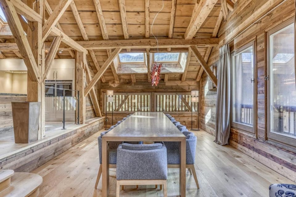Chalet exceptionnel de 600m2 - Spa, salle de gym, ski-room Chalet in Samoëns
