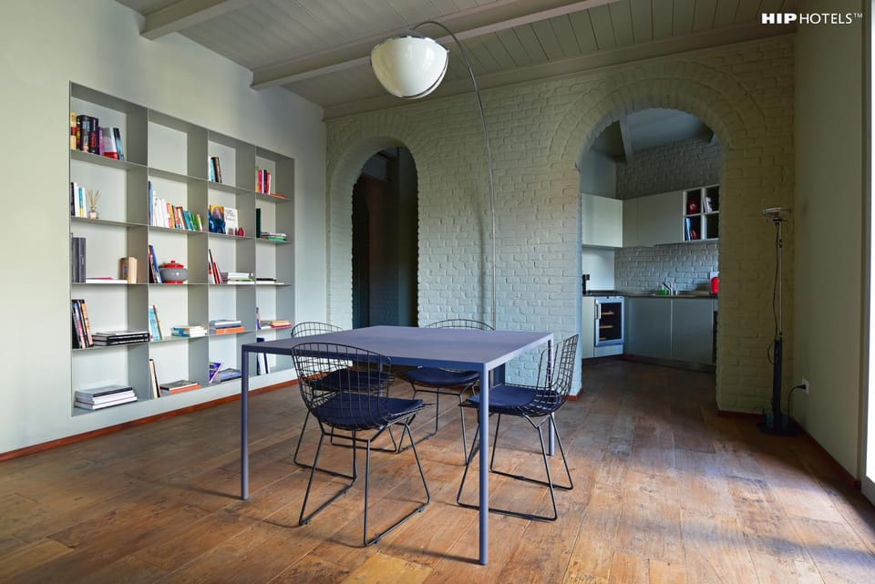 Milan Design Suites 2 Rooms Apartment in Milan