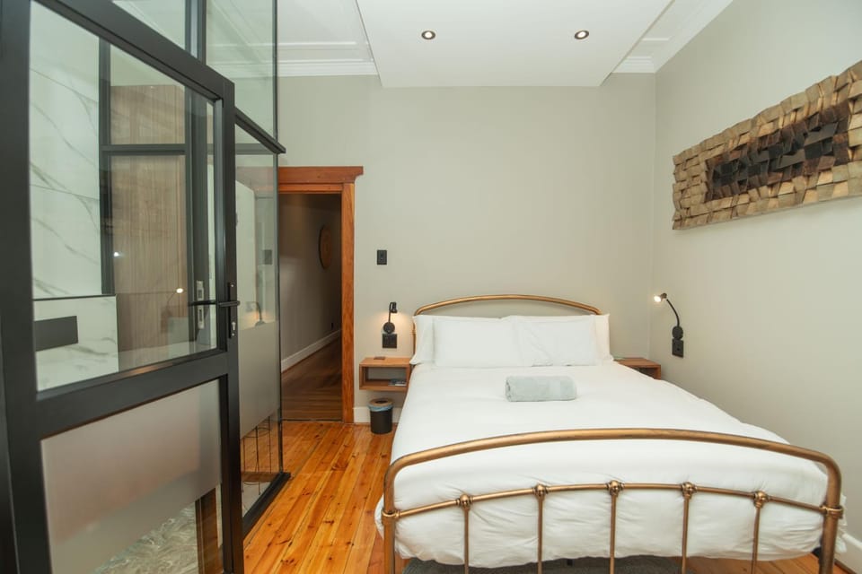 The Valley Escape - The Gold Chamber Apartment in Port Elizabeth