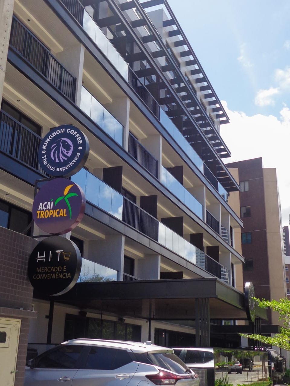 Property building, Facade/entrance