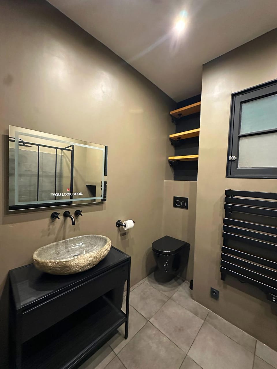 Shower, Toilet, Bathroom, heating