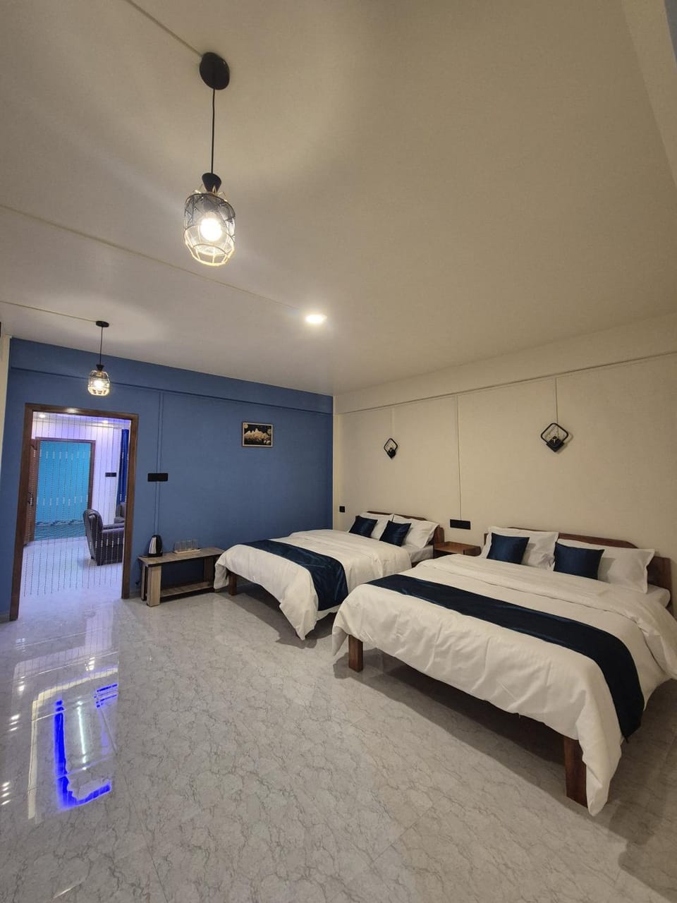 Bedroom, Family