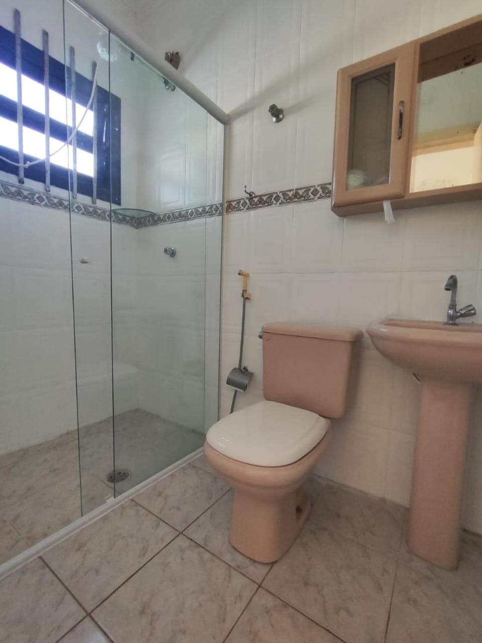 Casa Grande com piscina e churrasqueira a 400m da praia House in Peruíbe